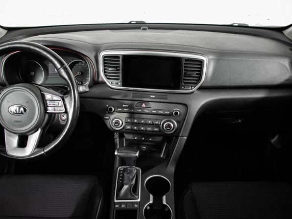 Kia Sportage IV Рестайлинг с пробегом 2019 года, цена 1 799 000 рублей, 176000 км, внедорожник, Автокод Объявления