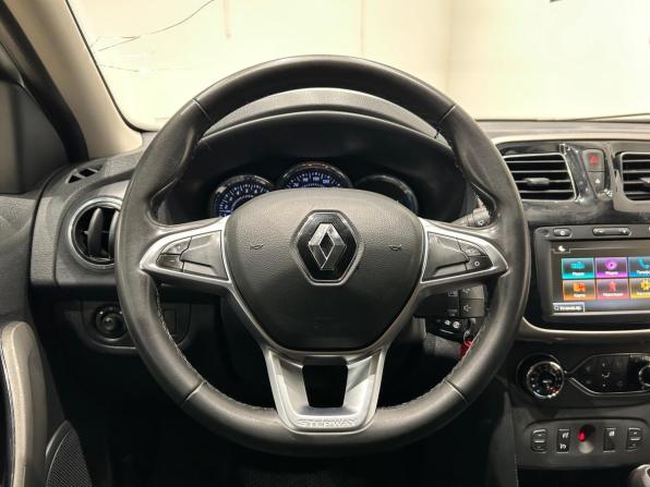 Renault Sandero II Рестайлинг с пробегом 2019 года, цена 749 000 рублей, 335588 км, хэтчбек, Автокод Объявления
