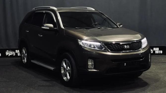 Kia Sorento II Рестайлинг с пробегом 2015 года, цена 1 650 000 рублей, 182000 км, внедорожник, Автокод Объявления