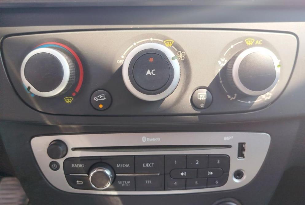 Renault Fluence I Рестайлинг Саратов  - изображение 16