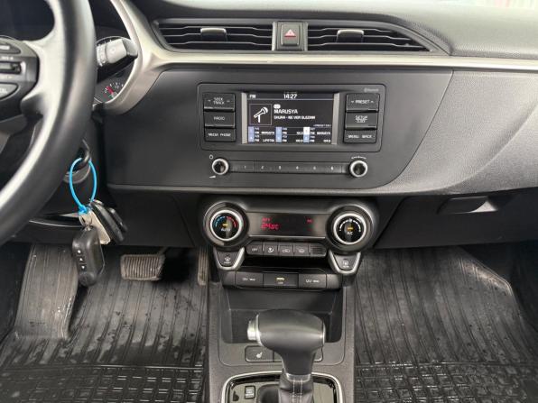 Kia Rio IV Рестайлинг с пробегом 2020 года, цена 1 649 000 рублей, 39453 км, седан, Автокод Объявления