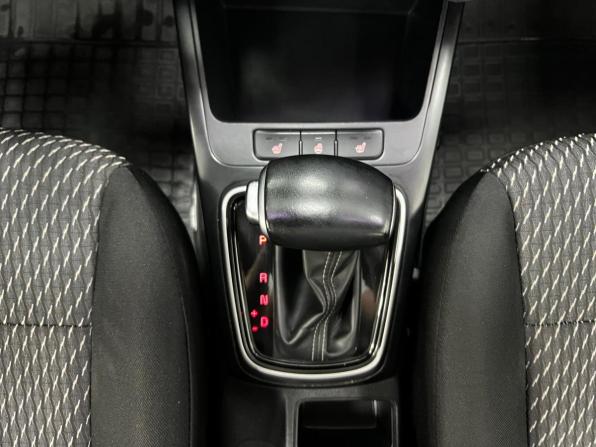 Kia Rio IV с пробегом 2018 года, цена 1 299 000 рублей, 144044 км, седан, Автокод Объявления