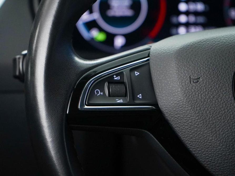 Skoda Octavia III (A7) Рестайлинг Москва  - изображение 12