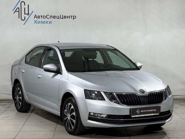 Skoda Octavia III (A7) Рестайлинг с пробегом 2017 года, цена 1 619 800 рублей, 98000 км, лифтбек, Автокод Объявления