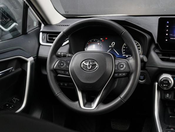 Toyota RAV4 V (XA50) с пробегом 2024 года, цена 3 790 000 рублей, 23642 км, внедорожник, Автокод Объявления
