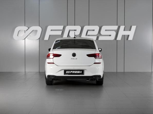 Volkswagen Polo VI с пробегом 2022 года, цена 1 615 000 рублей, 138398 км, лифтбек, Автокод Объявления