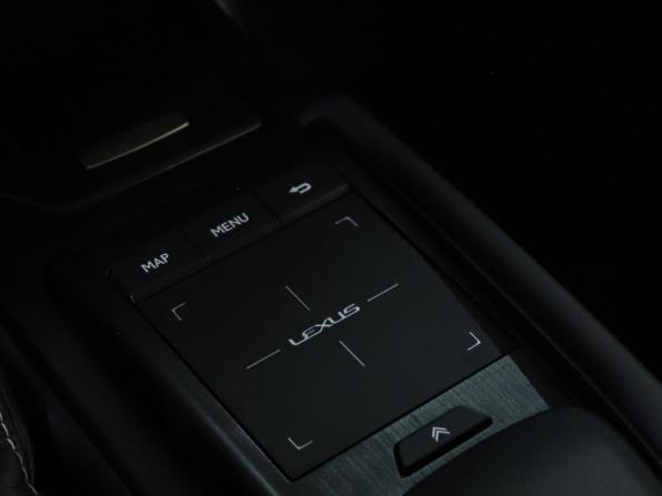Lexus ES VII с пробегом 2021 года, цена 3 999 000 рублей, 135616 км, седан, Автокод Объявления