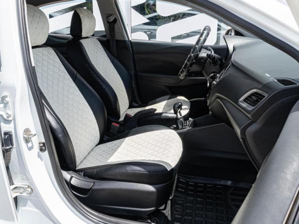 Hyundai Solaris II с пробегом 2019 года, цена 1 080 000 рублей, 233390 км, седан, Автокод Объявления