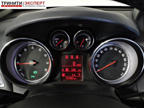 Opel Mokka I с пробегом 2014 года, цена 1 097 000 рублей, 122218 км, внедорожник, Автокод Объявления