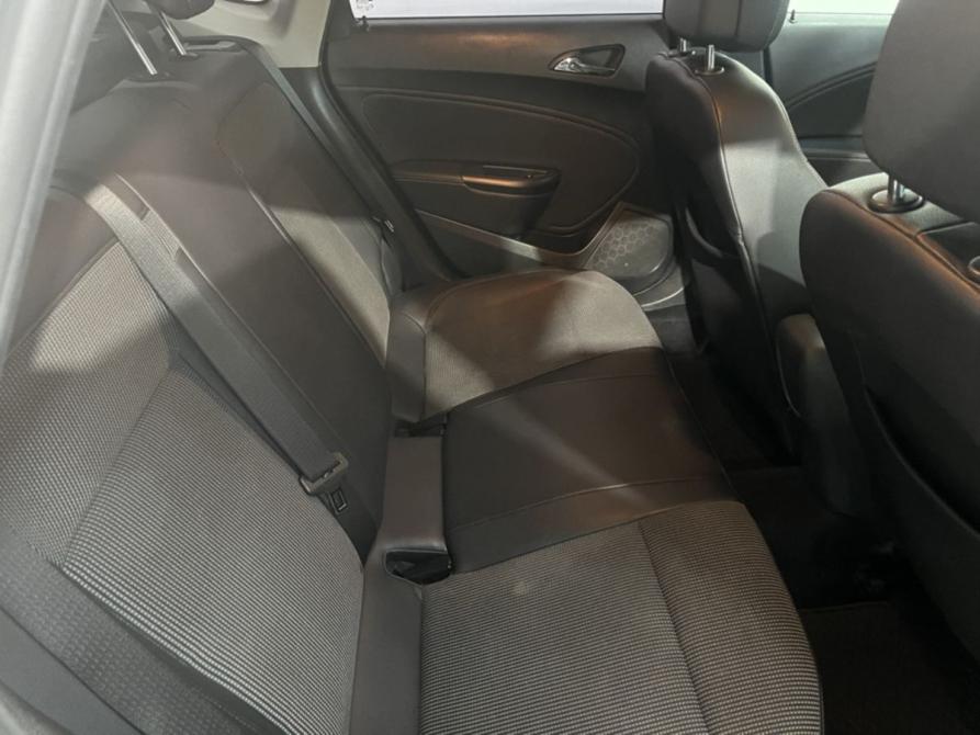 Opel Astra J Рестайлинг Курск  - изображение 17
