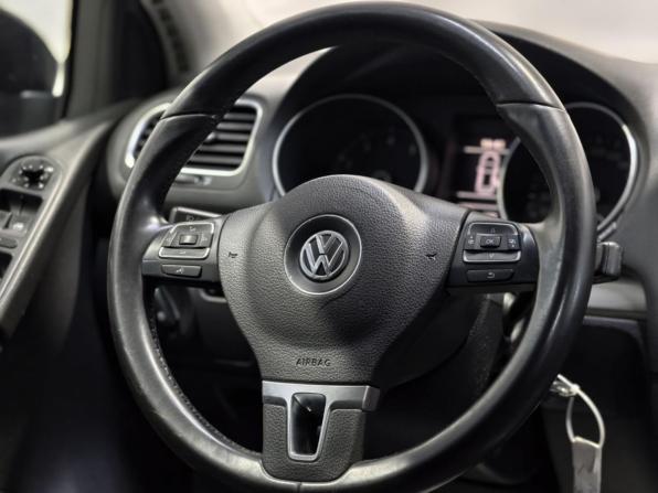Volkswagen Golf VI с пробегом 2011 года, цена 609 000 рублей, 234983 км, хэтчбек, Автокод Объявления