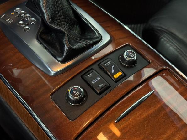 Infiniti FX II (S51) Рестайлинг с пробегом 2013 года, цена 2 200 000 рублей, 180000 км, внедорожник, Автокод Объявления