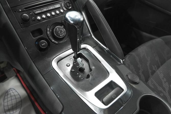 Peugeot 3008 I с пробегом 2011 года, цена 649 000 рублей, 218000 км, внедорожник, Автокод Объявления