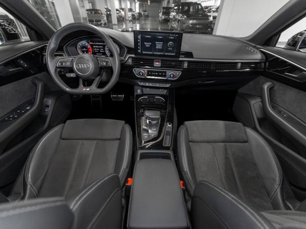 Audi A4 V (B9) Рестайлинг с пробегом 2020 года, цена 3 530 000 рублей, 52056 км, седан, Автокод Объявления