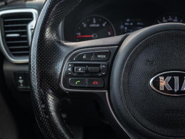 Kia Sportage IV с пробегом 2018 года, цена 2 090 000 рублей, 147857 км, внедорожник, Автокод Объявления