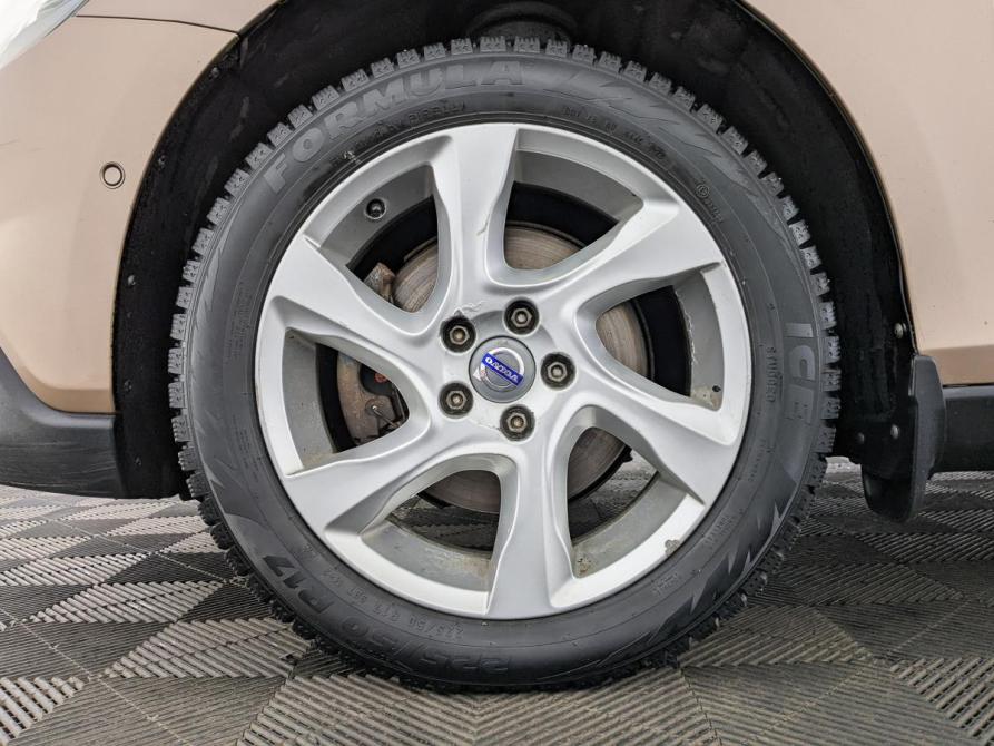 Volvo V40 II Москва  - изображение 18