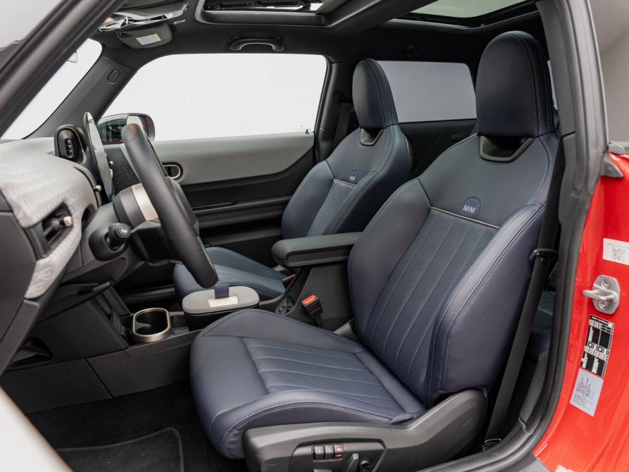 Mini Hatch IV (F65/F66/J01) Москва  - изображение 13