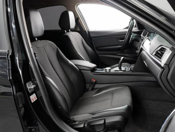 BMW 3 серии VI (F3x) Рестайлинг с пробегом 2018 года, цена 2 249 000 рублей, 176311 км, седан, Автокод Объявления
