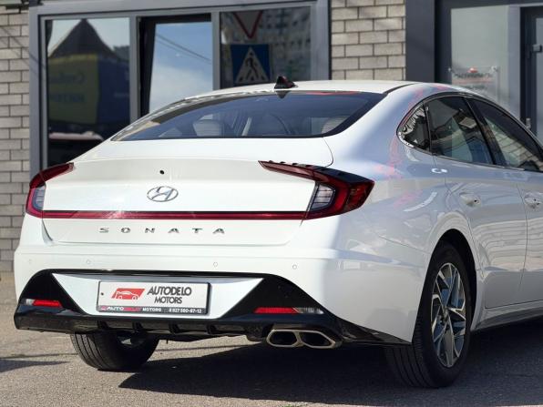 Hyundai Sonata VIII (DN8) с пробегом 2022 года, цена 3 330 000 рублей, 9200 км, седан, Автокод Объявления