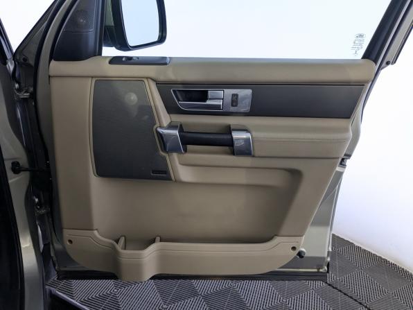 Land Rover Discovery IV с пробегом 2012 года, цена 1 900 000 рублей, 196670 км, внедорожник, Автокод Объявления