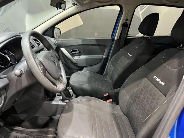 Renault Sandero II с пробегом 2016 года, цена 944 000 рублей, 63500 км, хэтчбек, Автокод Объявления