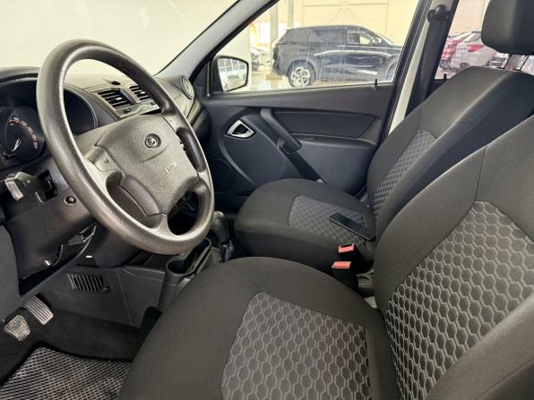 Lada (ВАЗ) Granta I Рестайлинг с пробегом 2022 года, цена 650 000 рублей, 135857 км, седан, Автокод Объявления