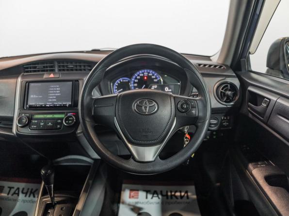 Toyota Corolla XI (E160 E170 E180) Рестайлинг 1 с пробегом 2017 года, цена 1 243 000 рублей, 116822 км, универсал, Автокод Объявления