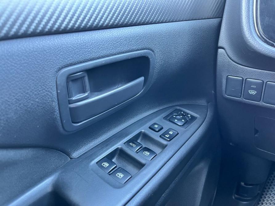 Mitsubishi Outlander III Рестайлинг 2 Великие Луки  - изображение 18