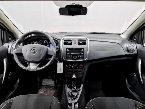 Renault Logan II с пробегом 2017 года, цена 980 000 рублей, 52500 км, седан, Автокод Объявления