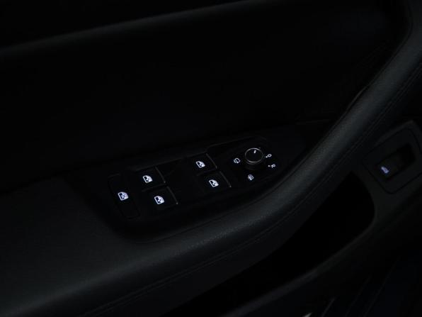 Volkswagen Passat B8 с пробегом 2017 года, цена 2 557 077 рублей, 72638 км, седан, Автокод Объявления
