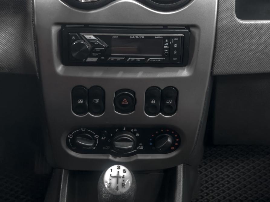 Renault Logan I Рестайлинг Ростов-на-Дону  - изображение 15