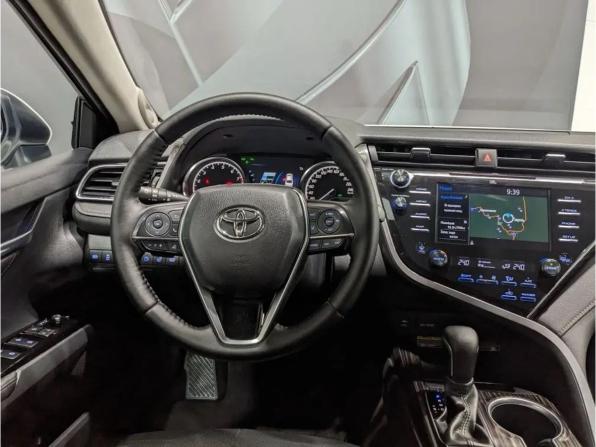 Toyota Camry VIII (XV70) с пробегом 2018 года, цена 2 749 000 рублей, 112500 км, седан, Автокод Объявления