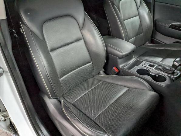 Kia Sportage IV Рестайлинг с пробегом 2019 года, цена 2 590 000 рублей, 90456 км, внедорожник, Автокод Объявления