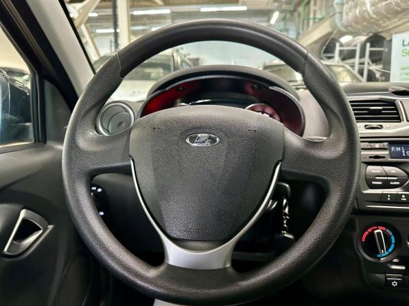 Lada (ВАЗ) Granta I Рестайлинг с пробегом 2024 года, цена 880 000 рублей, 49546 км, лифтбек, Автокод Объявления