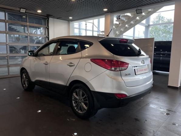 Hyundai ix35 I Рестайлинг с пробегом 2014 года, цена 1 500 000 рублей, 148999 км, внедорожник, Автокод Объявления