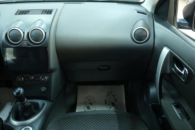 Nissan Qashqai I с пробегом 2008 года, цена 979 000 рублей, 184000 км, внедорожник, Автокод Объявления