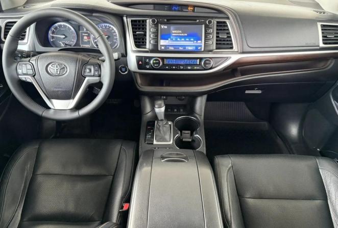 Toyota Highlander III (XU50) с пробегом 2014 года, цена 2 995 000 рублей, 213036 км, внедорожник, Автокод Объявления