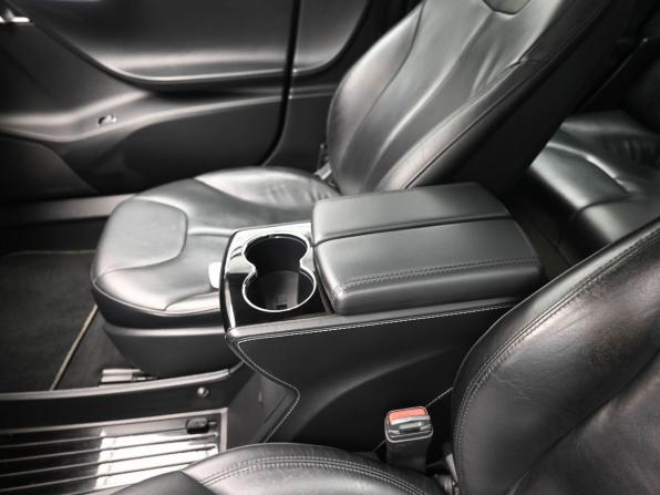 Tesla Model S I с пробегом 2013 года, цена 1 999 900 рублей, 184955 км, лифтбек, Автокод Объявления