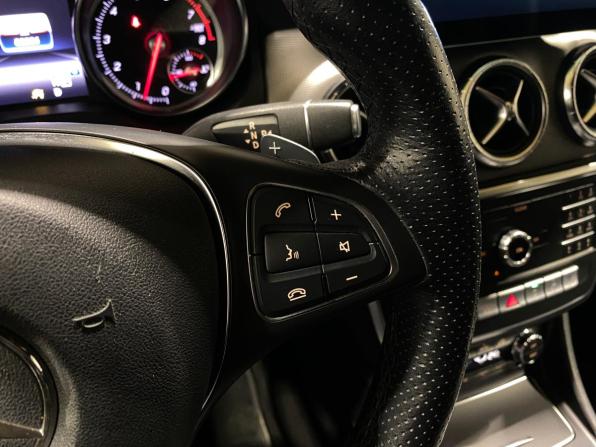 Mercedes-Benz CLA I (C117 X117) Рестайлинг с пробегом 2018 года, цена 2 499 000 рублей, 82225 км, седан, Автокод Объявления