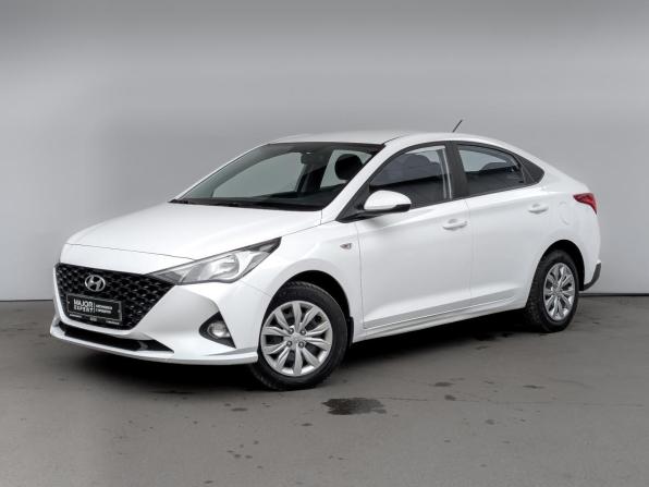 Hyundai Solaris II Рестайлинг с пробегом 2022 года, цена 1 670 000 рублей, 79311 км, седан, Автокод Объявления