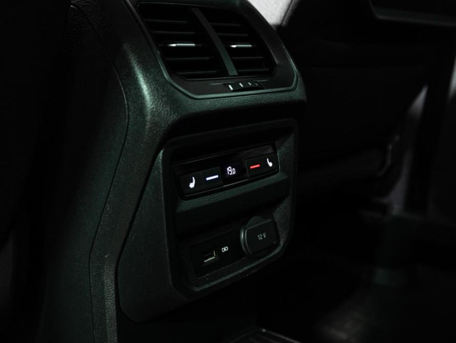 Volkswagen Tiguan II Санкт-Петербург  - изображение 20