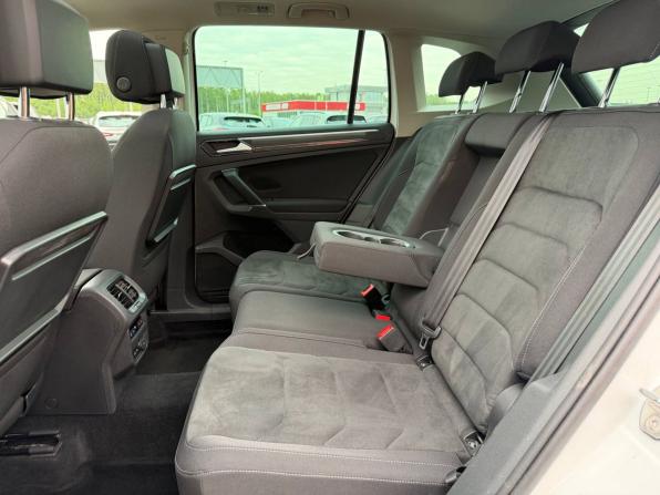 Volkswagen Tiguan II с пробегом 2018 года, цена 2 545 000 рублей, 134000 км, внедорожник, Автокод Объявления
