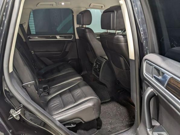 Volkswagen Touareg II Рестайлинг с пробегом 2016 года, цена 2 449 000 рублей, 248985 км, внедорожник, Автокод Объявления