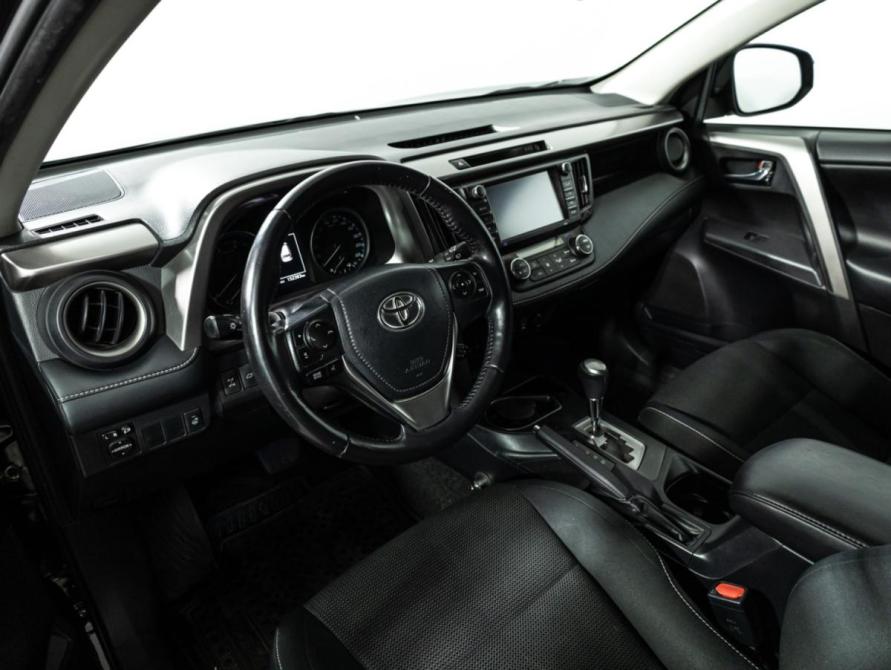 Toyota RAV4 IV (XA40) Рестайлинг Санкт-Петербург  - изображение 12