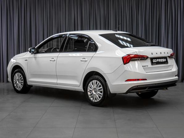 Skoda Rapid II с пробегом 2021 года, цена 1 525 000 рублей, 96112 км, лифтбек, Автокод Объявления