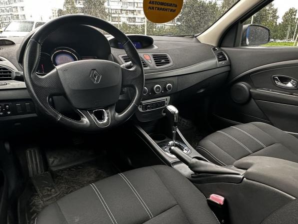 Renault Megane III Рестайлинг с пробегом 2014 года, цена 750 000 рублей, 130000 км, хэтчбек, Автокод Объявления