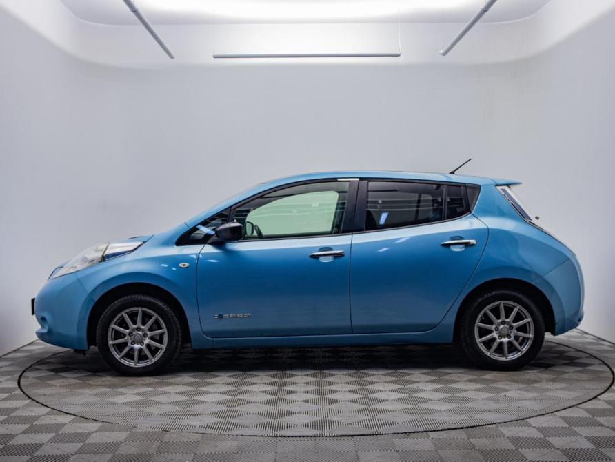 Nissan Leaf I (ZE0/AZE0) Москва  - изображение 2