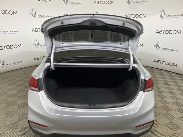 Hyundai Solaris II с пробегом 2017 года, цена 1 009 000 рублей, 222187 км, седан, Автокод Объявления