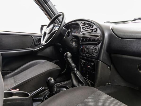 Chevrolet Niva I Рестайлинг с пробегом 2014 года, цена 618 000 рублей, 143100 км, внедорожник, Автокод Объявления
