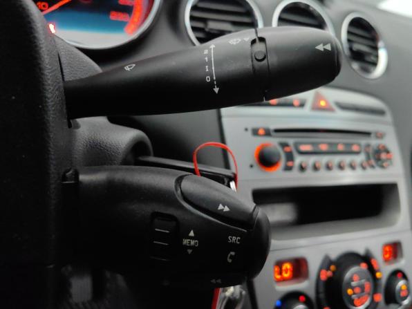 Peugeot 408 I с пробегом 2014 года, цена 584 000 рублей, 130000 км, седан, Автокод Объявления